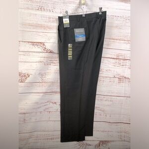 Perry Ellis Portfolio Black Travel-Luxe Pants No-Iron Sacks NWT 44w 30l